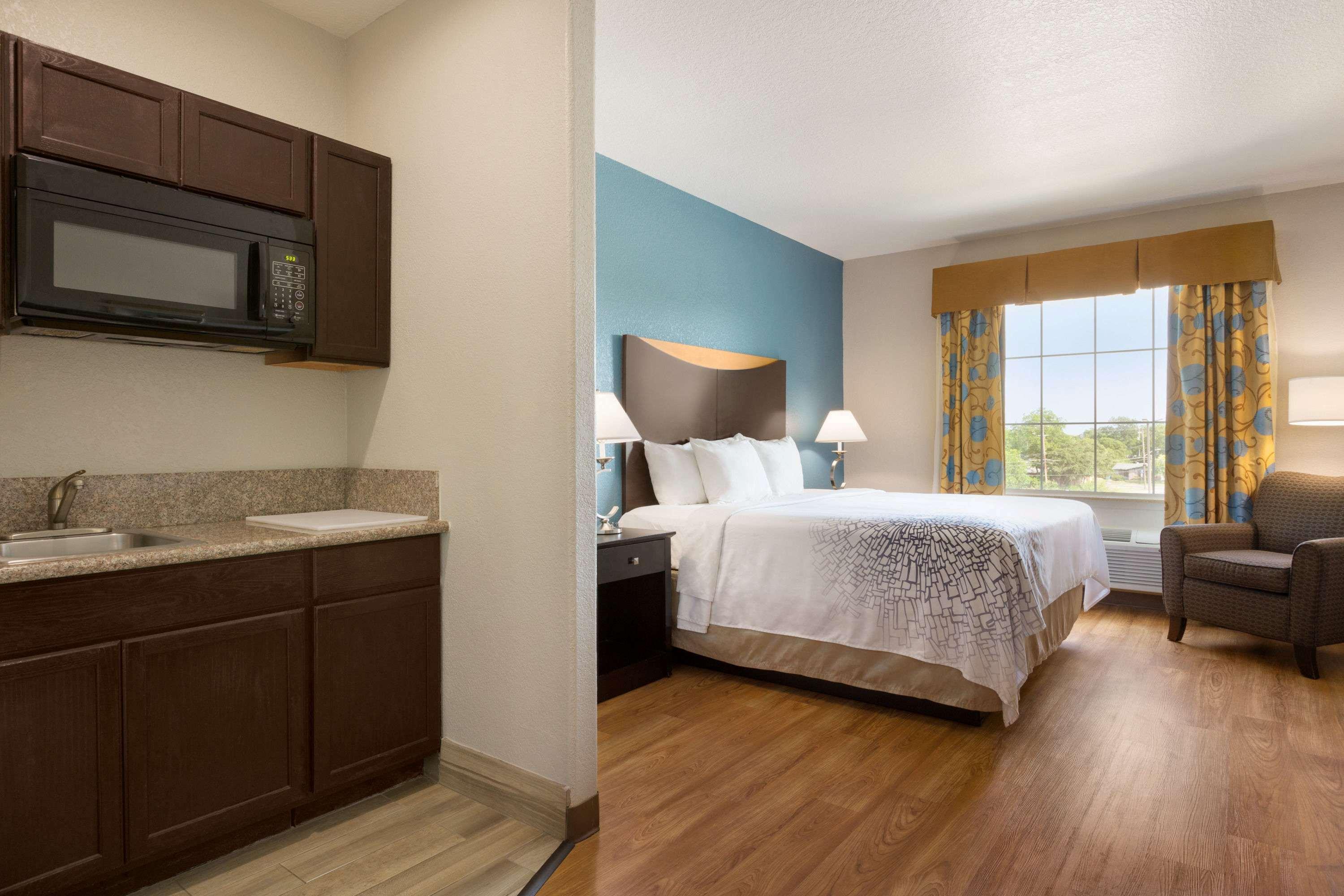 Studio 6 San Antonio - East 외부 사진